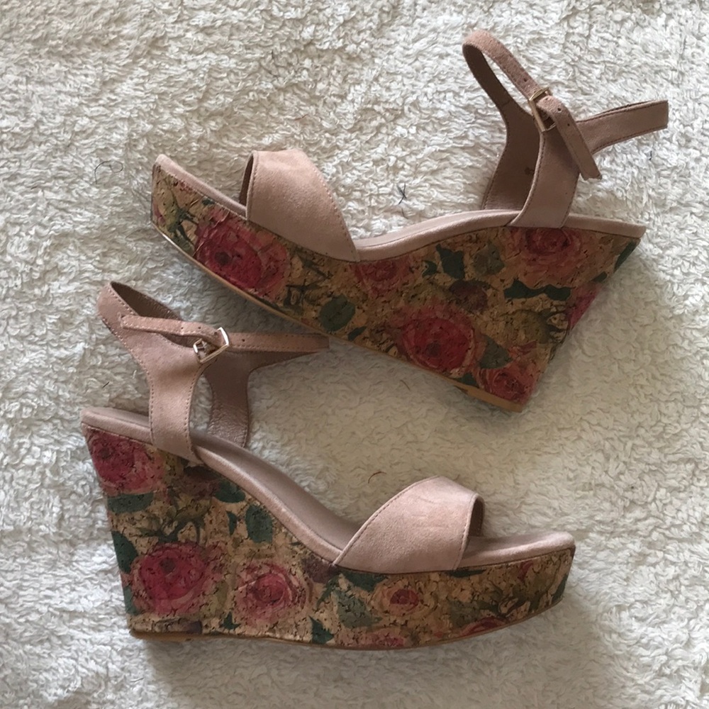 Anthro floral wedge